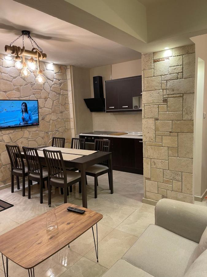 Stone 2 Апартаменты *